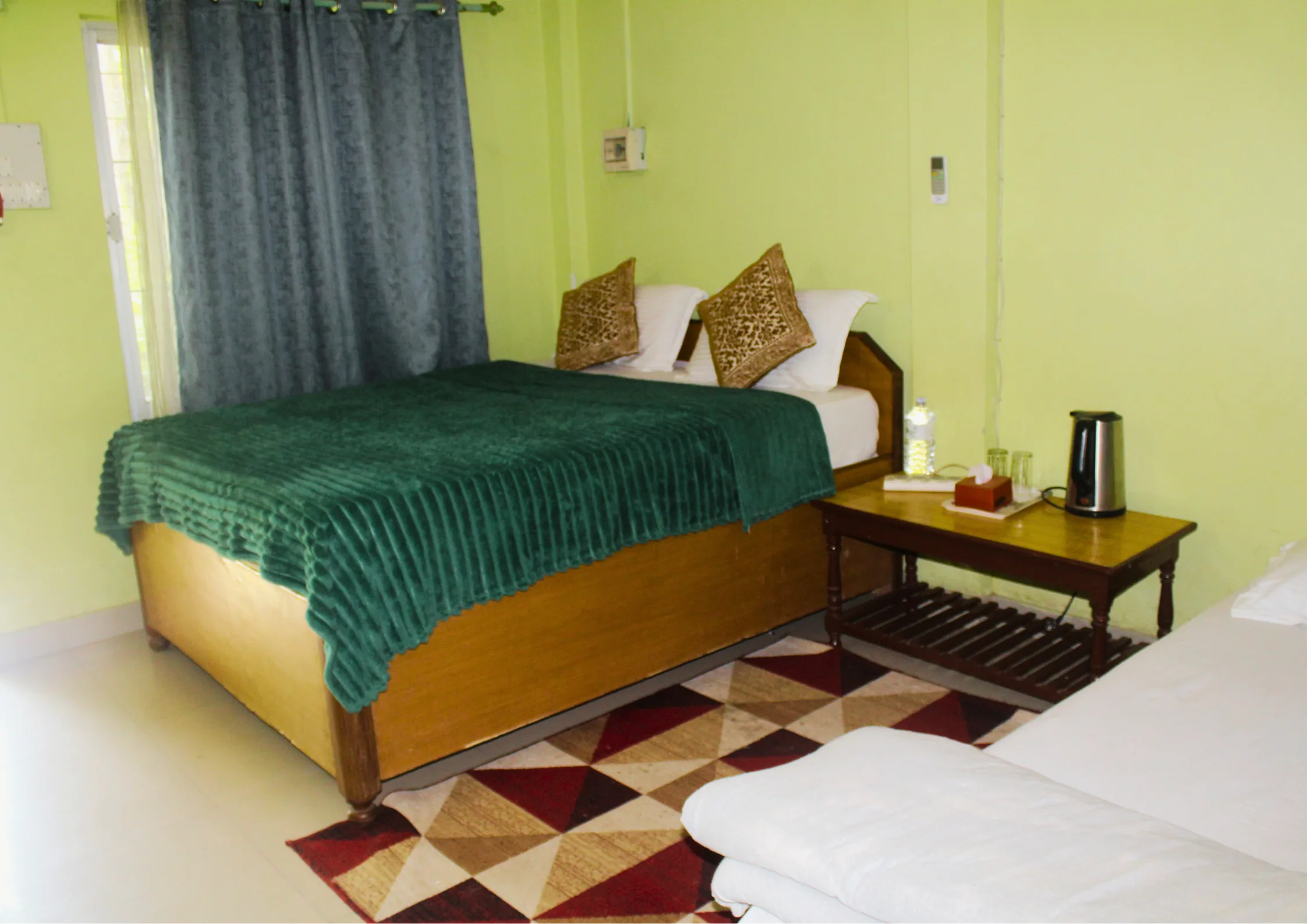 Master Bed and Single Bed Room
